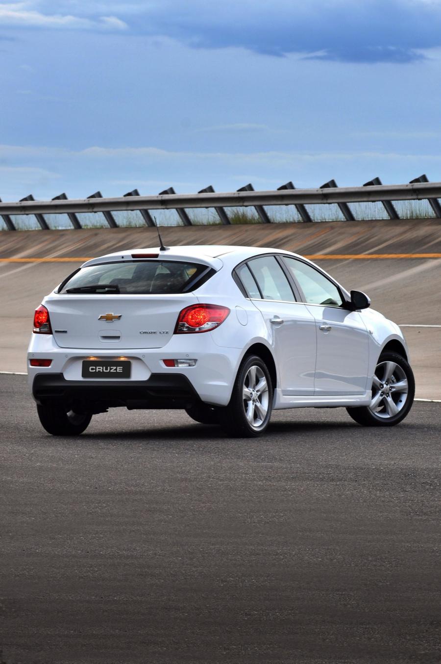  Chevrolet Cruze Sport6 2012 года  (фото 54 из 63)